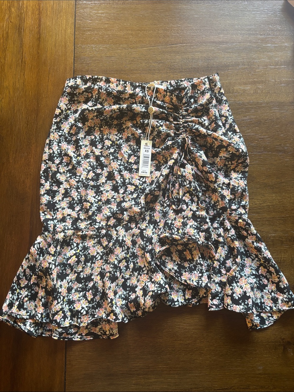 Max Studio Black Floral High-Low Ruffle Skirt